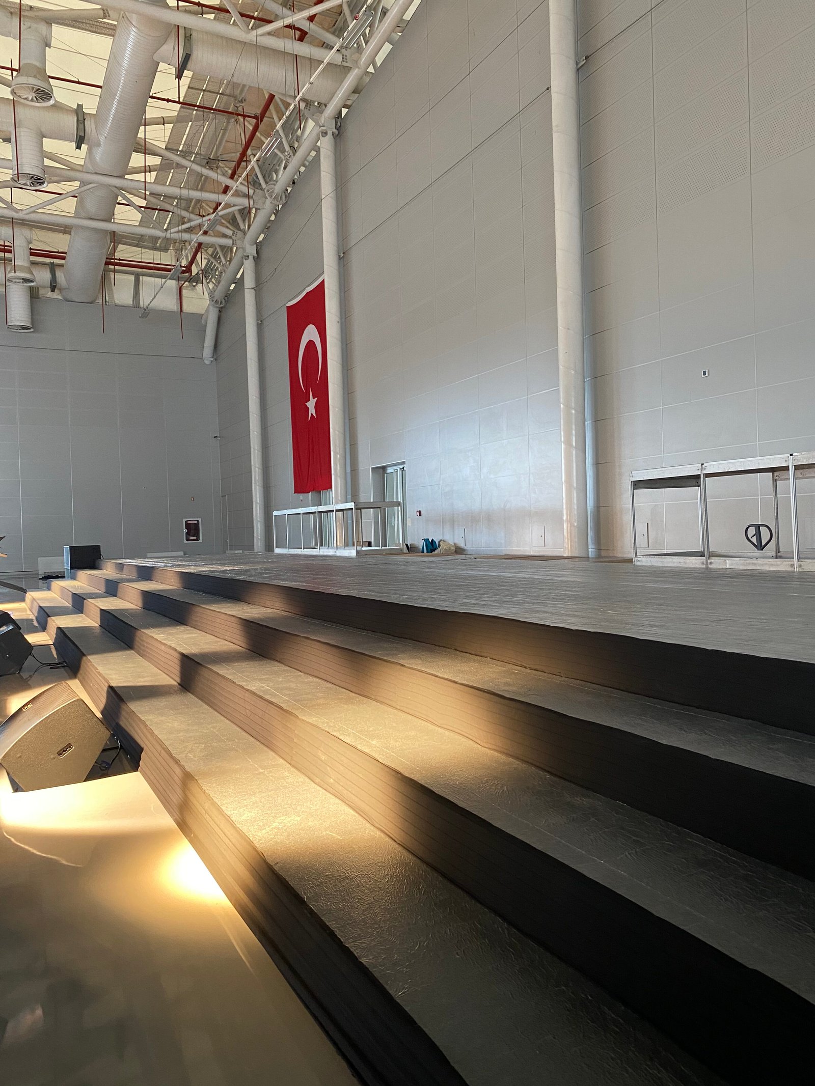 Fuar podyum uygulaması